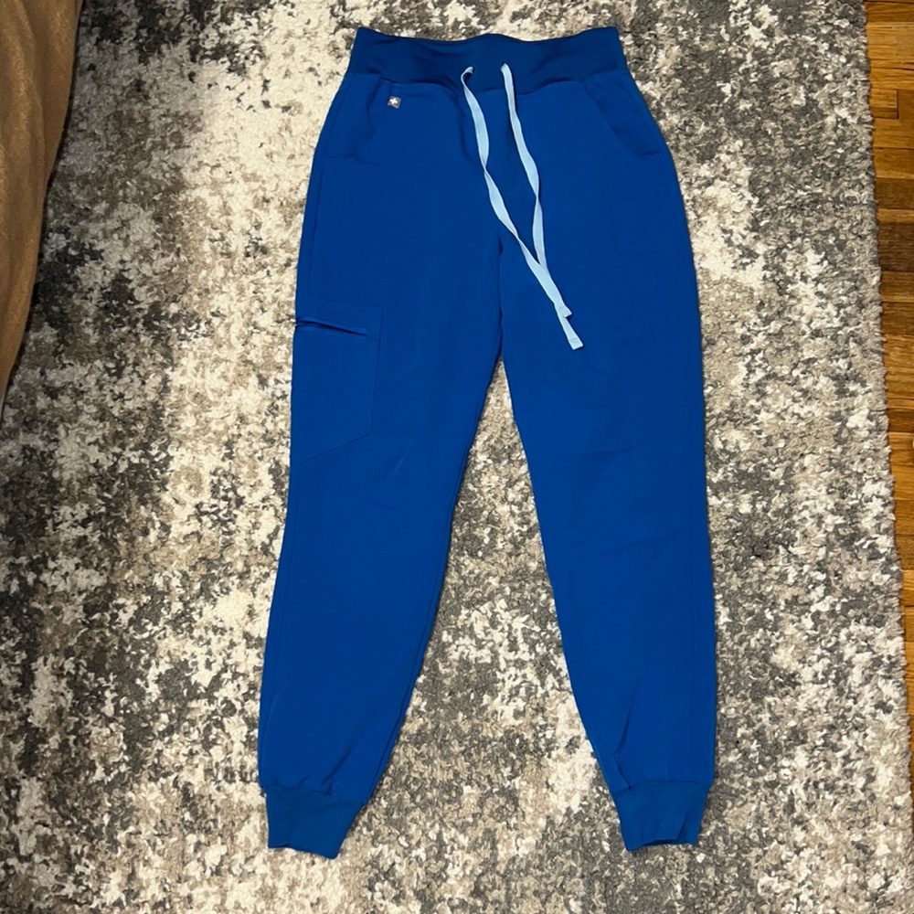 Figs High Waisted Zamora Jogger Scrub Pant - Size Extra Small Petite!